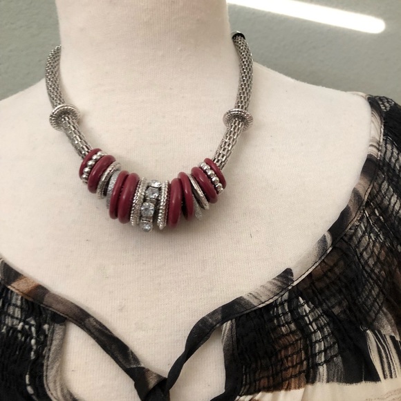 NWT/ Napier/ Beautiful Two Tone Bands Necklace - Picture 4 of 9